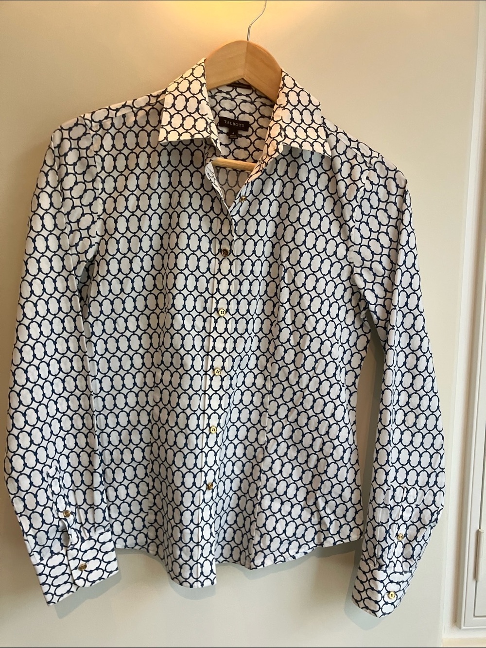 TALBOTS White w/ Navy Chainlink Print Fitted Stretch Button-Down Dress Shirt 4